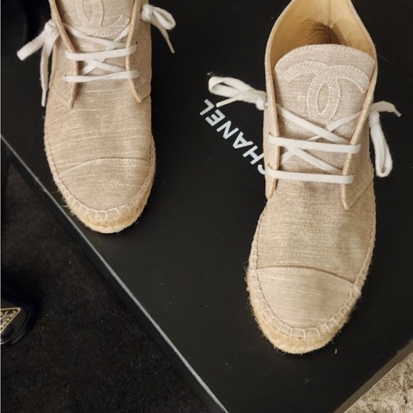 Chanel sneakers - Picture 2 of 2
